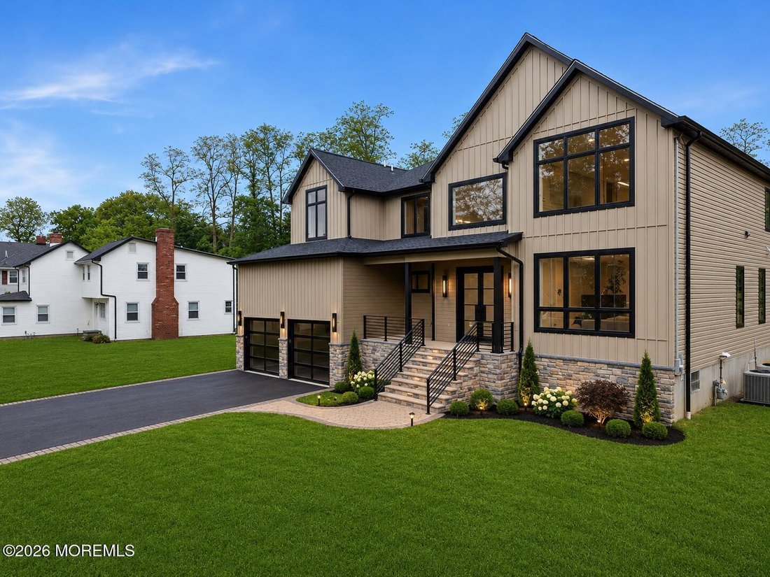House in Marlboro Township, New Jersey, United States 2 - 18505319