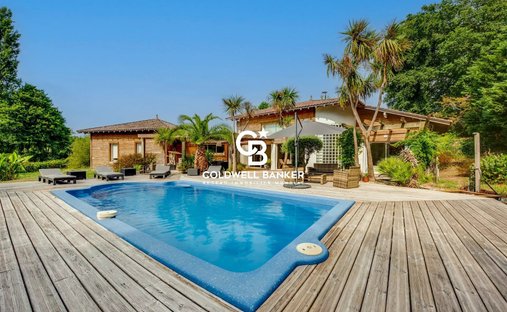 House in Angresse, Nouvelle-Aquitaine, France 1