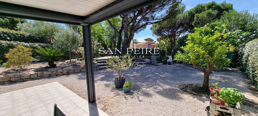 House in Les Issambres, Roquebrune-sur-Argens, France 2 - 18505101