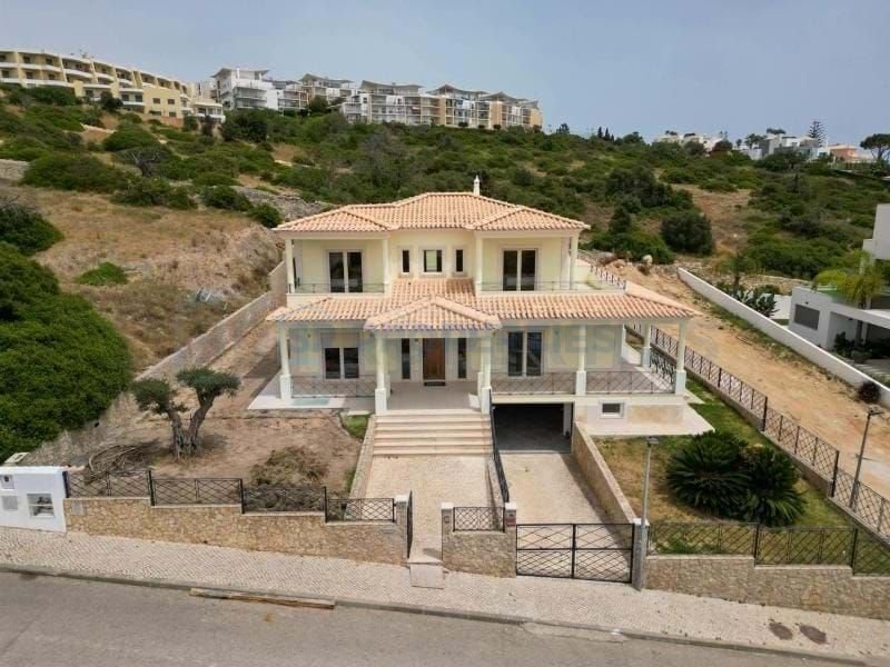House in Praia dos Pescadores, Olhos de Agua, Portugal 1 - 18438014