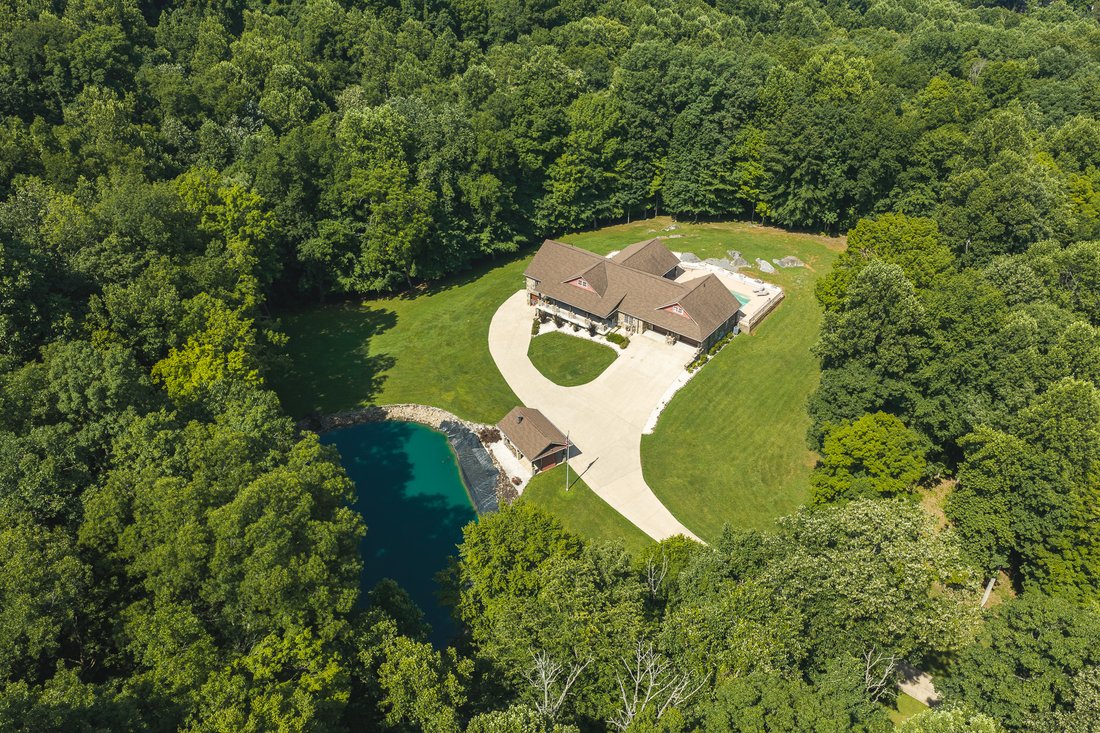 House in Bristol, Tennessee, United States 4 - 18499479