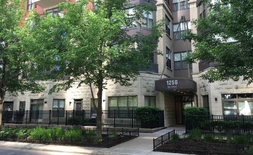 Condo in Chicago, Illinois, United States 1