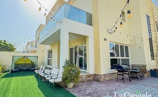 Villa in Al Furjan, Dubai, United Arab Emirates 1
