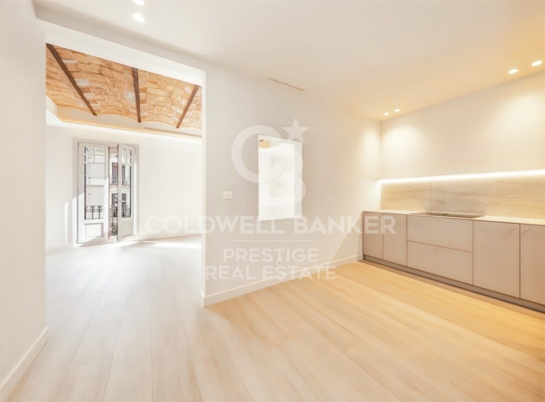 Apartment in Eixample, Barcelona, Spain 1 - 18500861