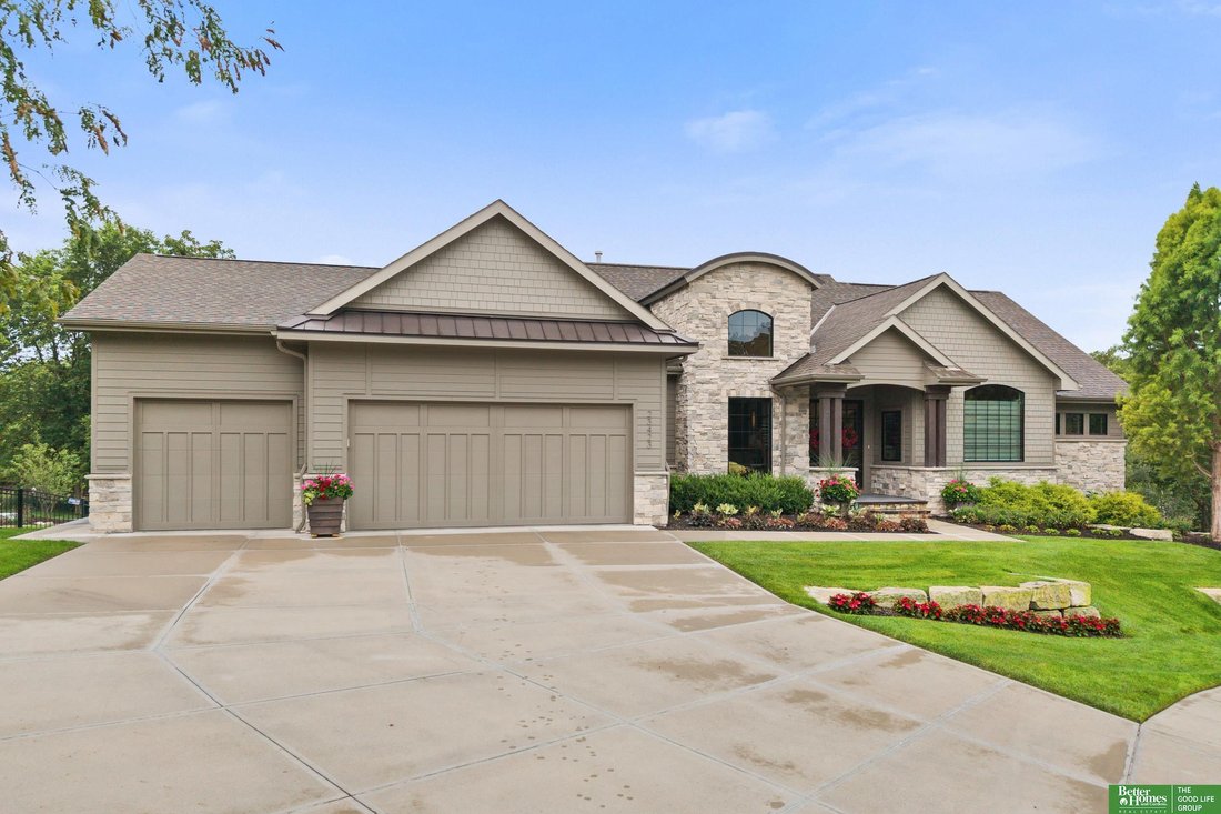 House in Omaha, Nebraska, United States 3 - 18500532