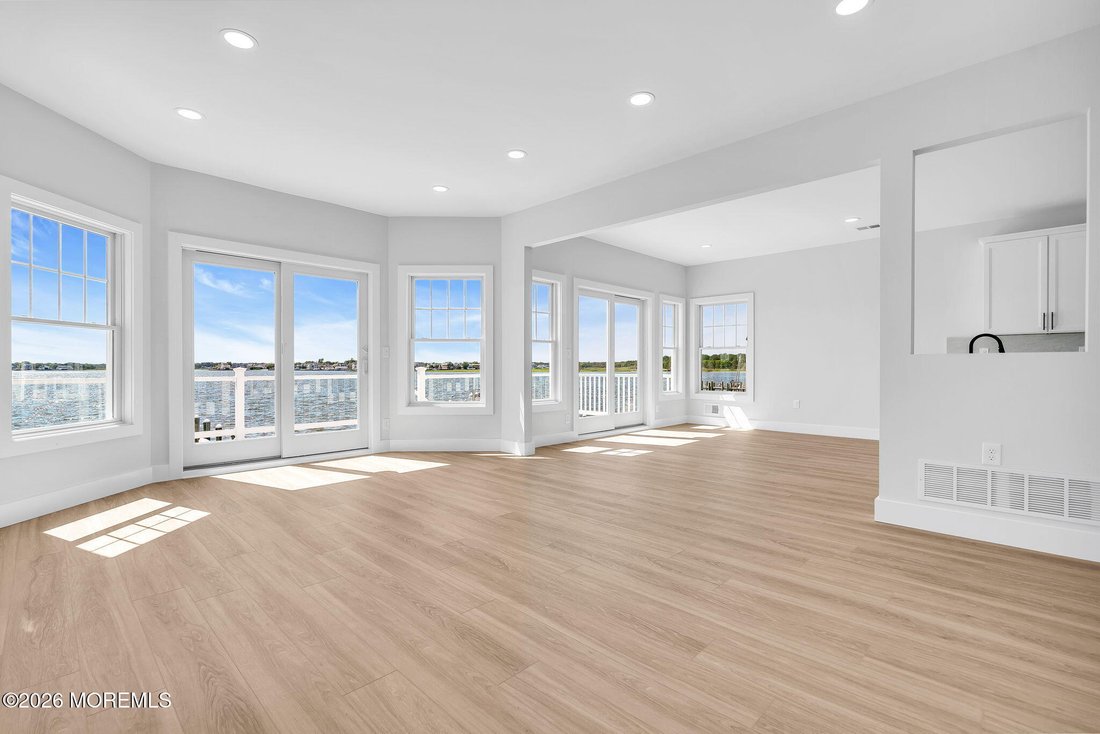 House in Brick Township, New Jersey, United States 3 - 18502297