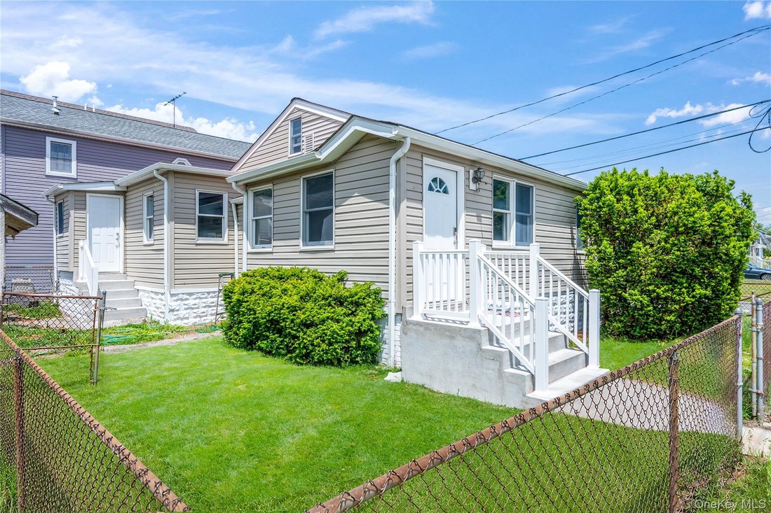 House in East Rockaway, New York, United States 1 - 18500935