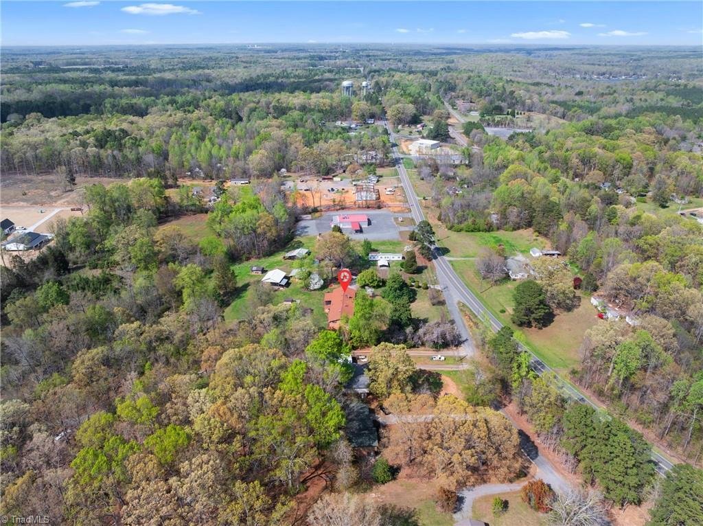 House in Lexington, North Carolina, United States 2 - 17545841
