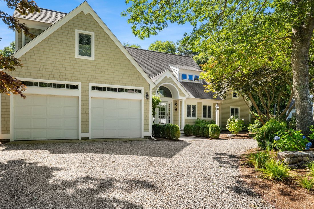 House in Mashpee, Massachusetts, United States 3 - 18500446