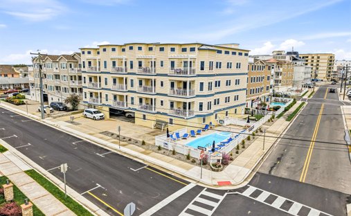 Condo in Wildwood, New Jersey, United States 1