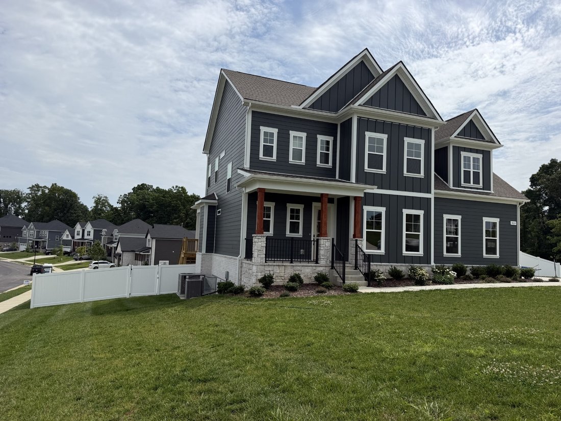 House in Bon Aqua, Tennessee, United States 3 - 18499957