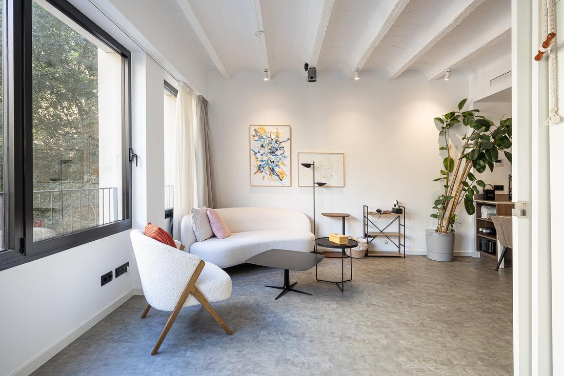 Apartment in Eixample, Barcelona, Spain 4 - 18500032