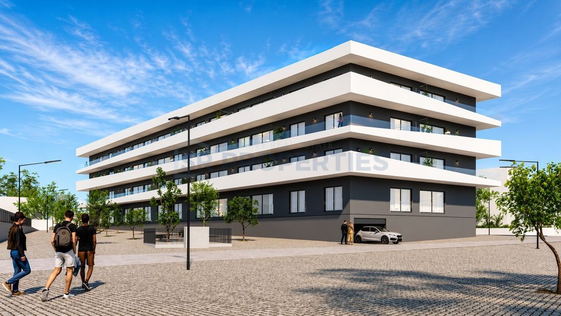 Apartment in Quarteira, Algarve, Portugal 1 - 18446070