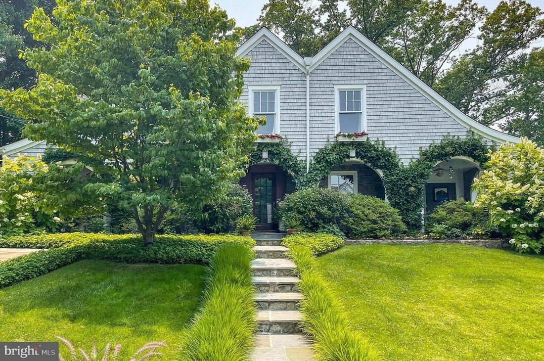 House in Chevy Chase, Maryland, United States 2 - 18505233