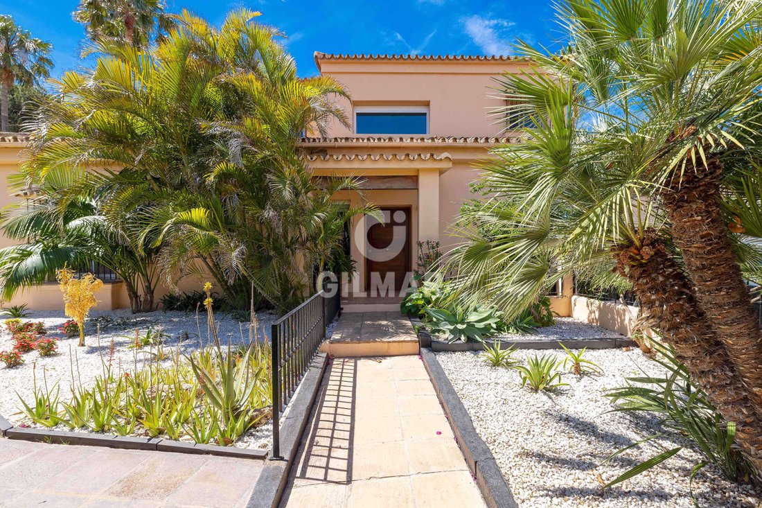 Villa in Churriana, Malaga, Spain 2 - 18499521