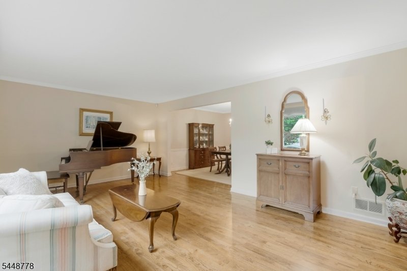 House in Mendham, New Jersey, United States 5 - 18499770