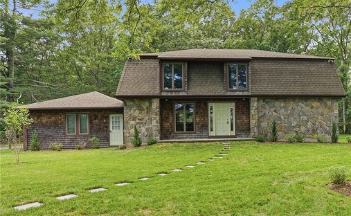 House in East Greenwich, Rhode Island, United States 1