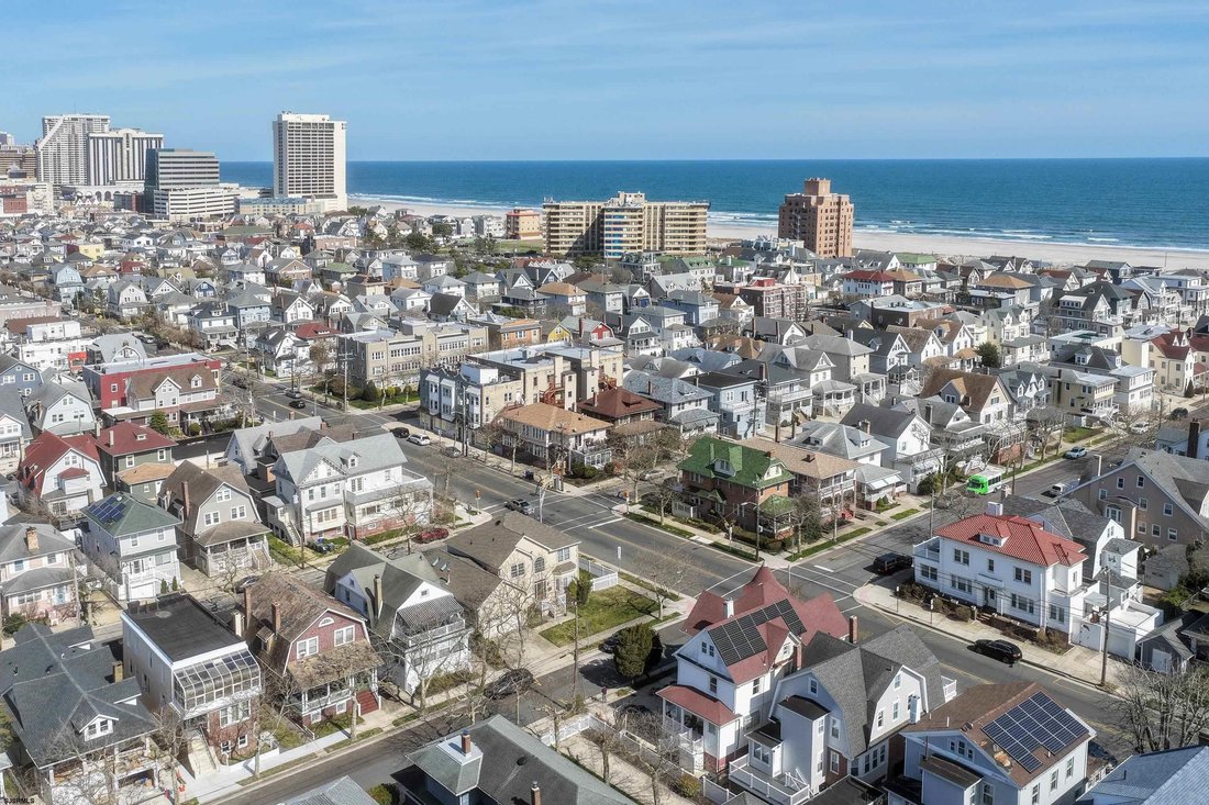 House in Atlantic City, New Jersey, United States 3 - 18506715
