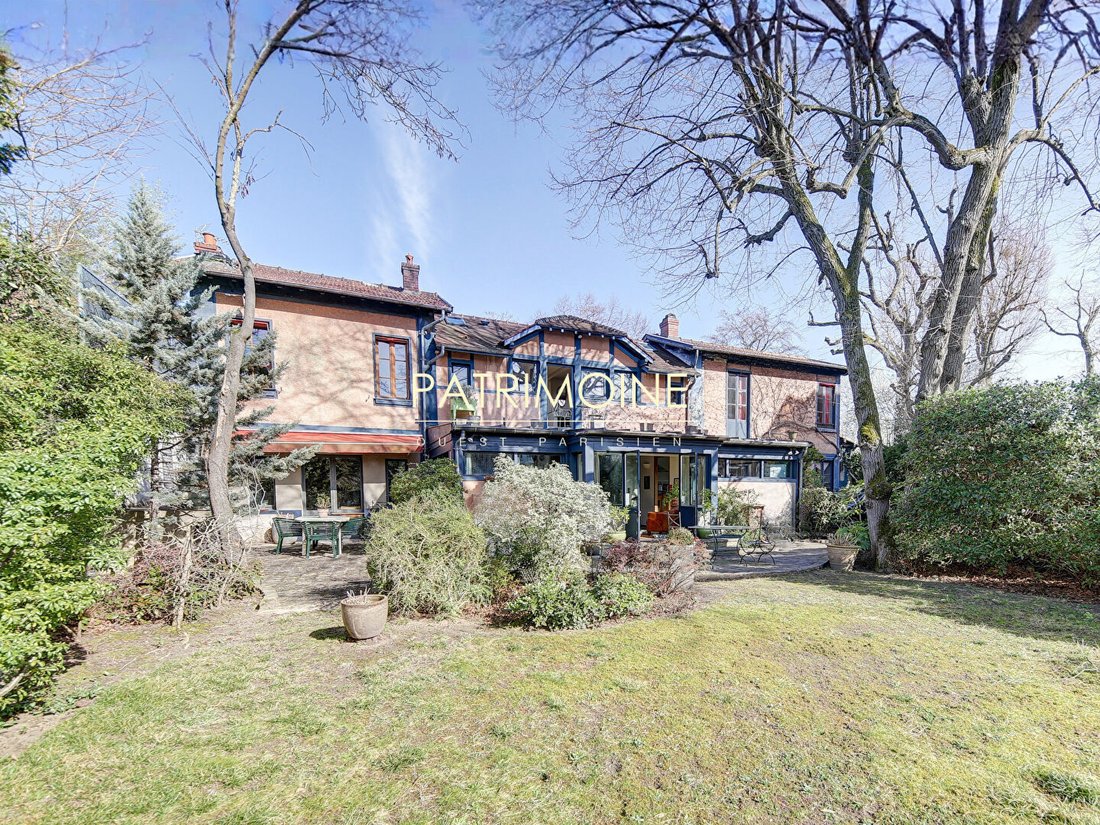 Villa in Vieux Croissy, Croissy-sur-Seine, France 1 - 18501257