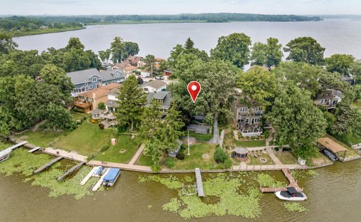 House in Fox Lake, Illinois, United States 1