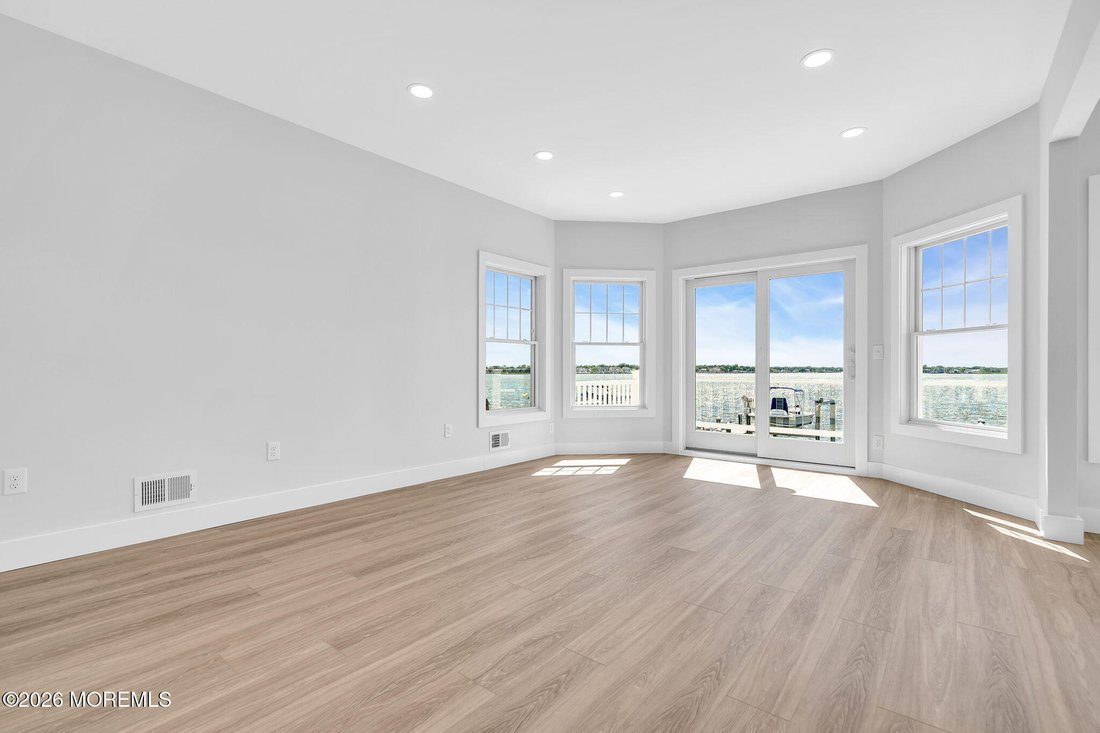 House in Brick Township, New Jersey, United States 2 - 18502297
