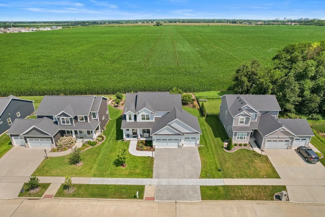 House in Savoy, Illinois, United States 2 - 18502880