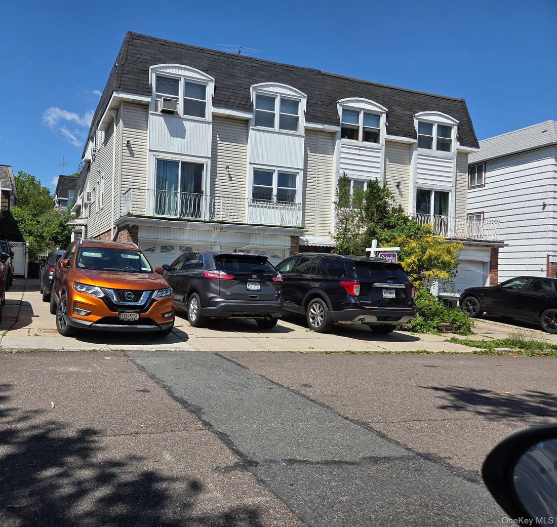 House in New York, New York, United States 1 - 18233764