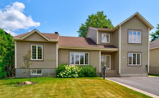 House in Saint-Amable, Quebec, Canada 1