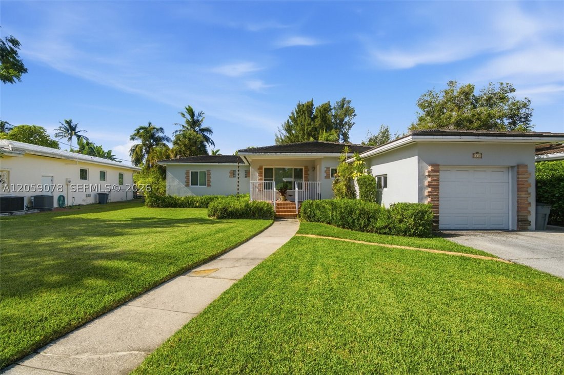 House in Miami, Florida, United States 1 - 18503059