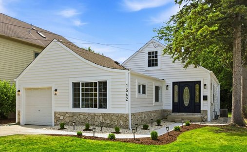 House in Winnetka, Illinois, United States 1