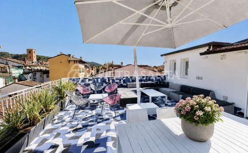 Apartment in Pietrasanta, Tuscany, Italy 1