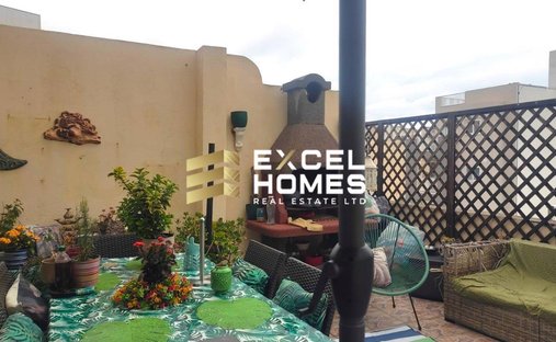 Penthouse in Pieta, Malta 1