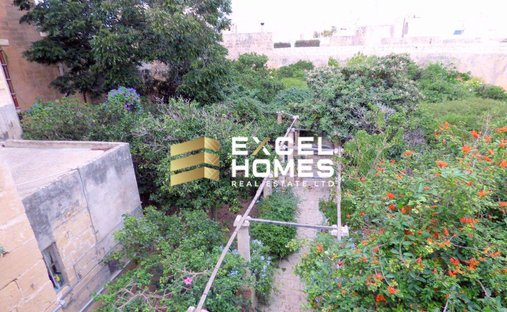 Estate in Luqa, Malta 1