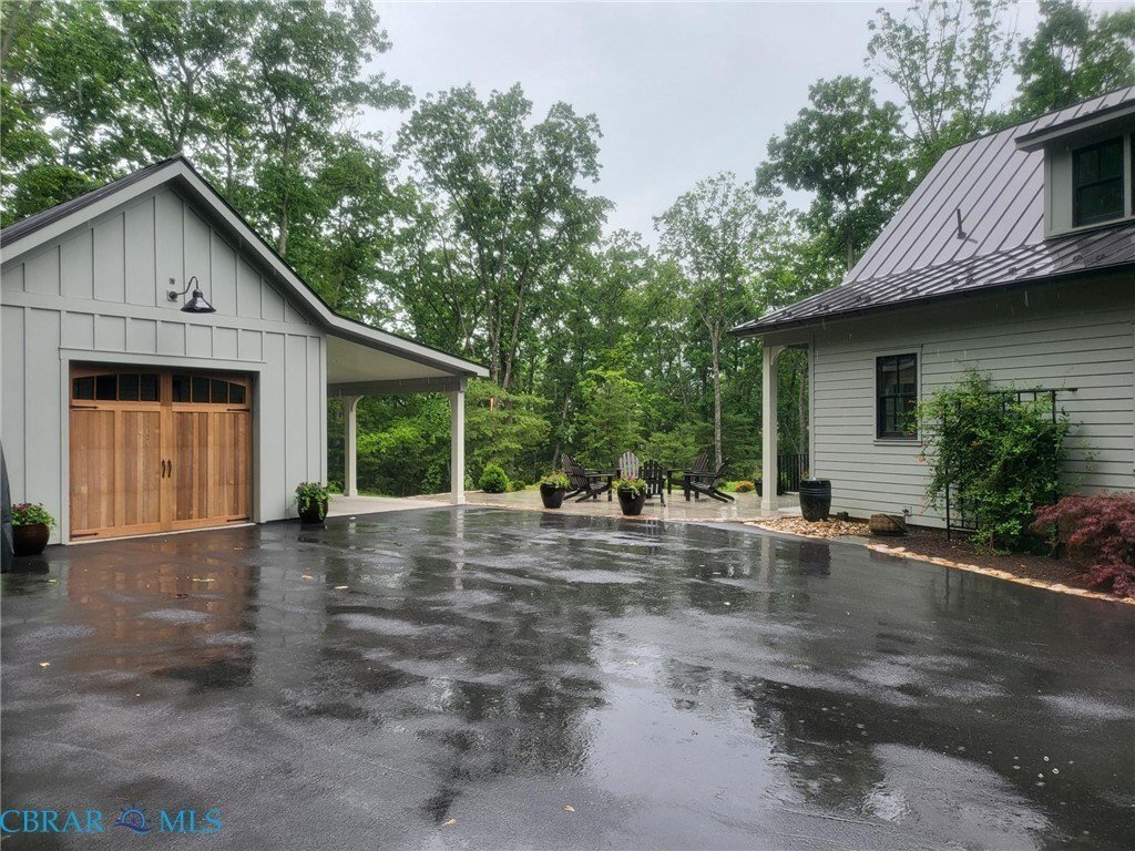 House in Hot Springs, Virginia, United States 2 - 18507493