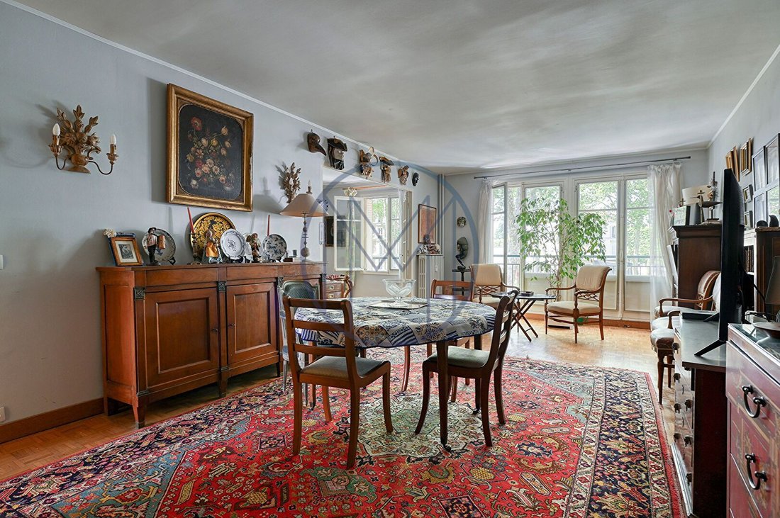Apartment in Domaine National du Château, Versailles, France 1 - 18499925