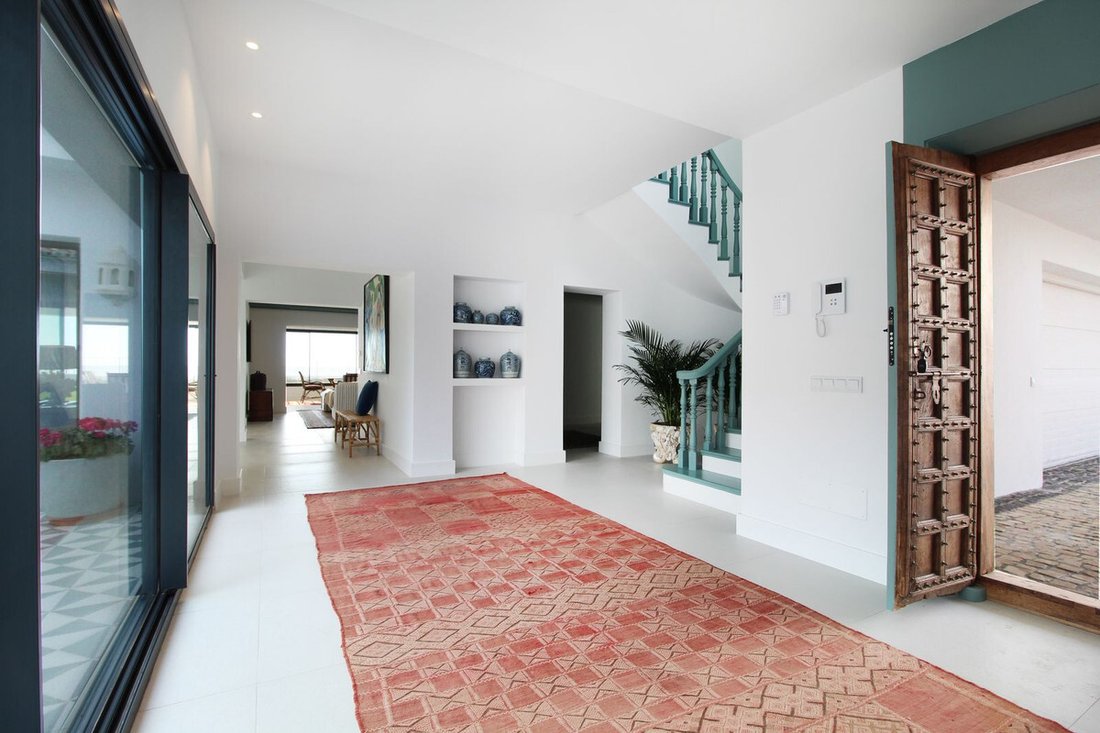 Villa in Guadalmina Baja, San Pedro de Alcantara, Spain 3 - 18500590