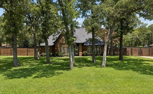 House in Keller, Texas, United States 1
