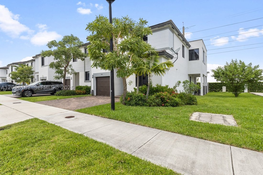 House in Miami, Florida, United States 2 - 18503082