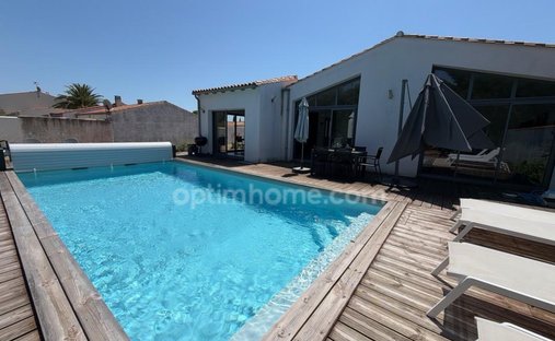 House in La Couarde-sur-Mer, Nouvelle-Aquitaine, France 1