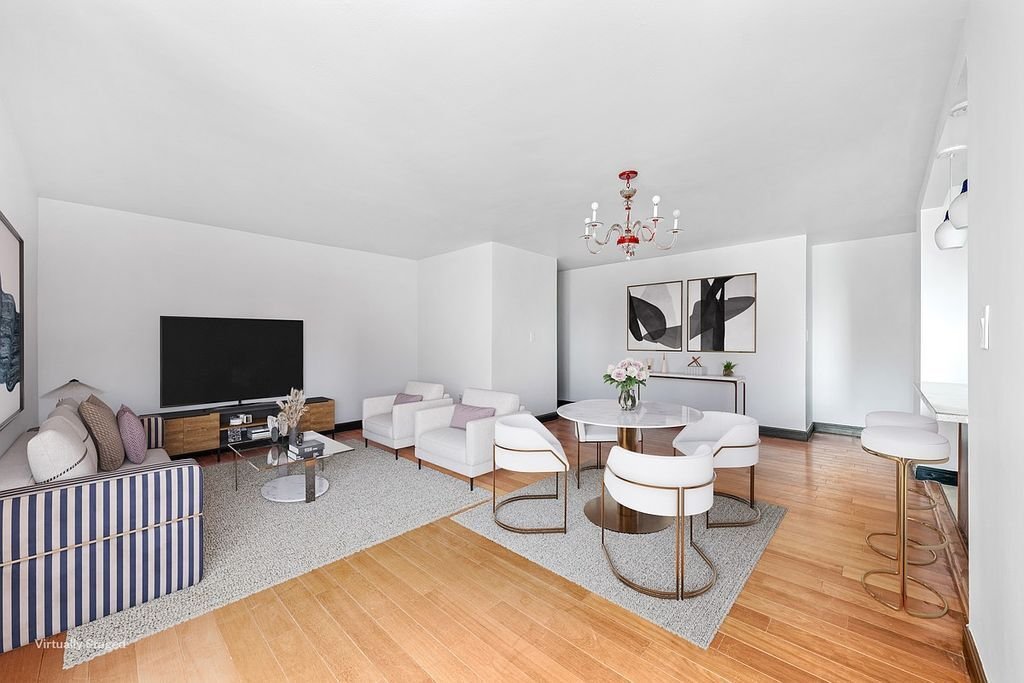 Co Op in New York, New York, United States 3 - 18504821