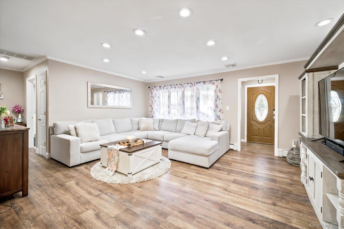 House in Oceanside, New York, United States 4 - 18500718