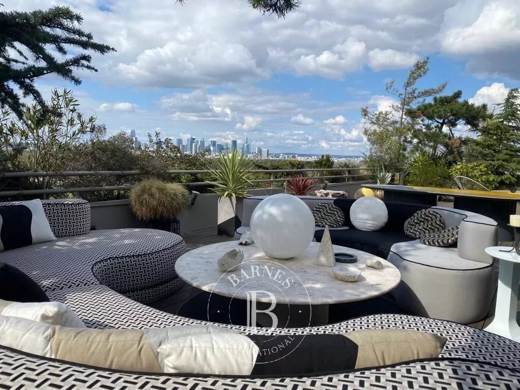 Apartment in Auteuil Nord, Paris 16e Arrondissement, Paris 2 - 18501011