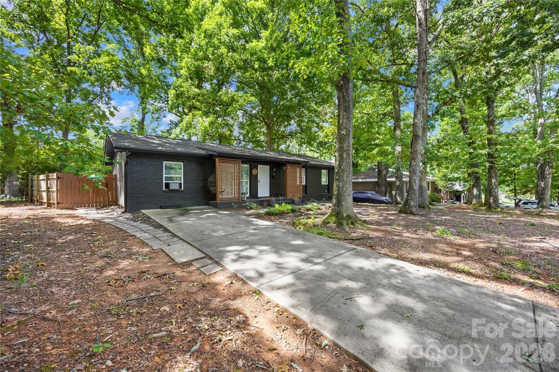 House in Charlotte, North Carolina, United States 2 - 18491790