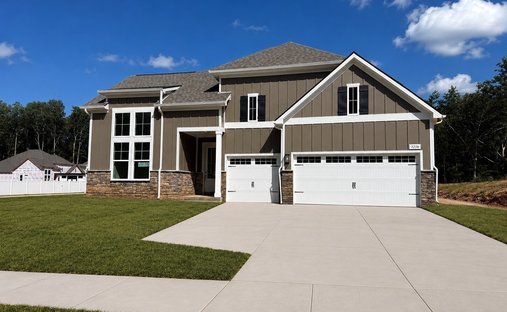 House in Bon Aqua, Tennessee, United States 1