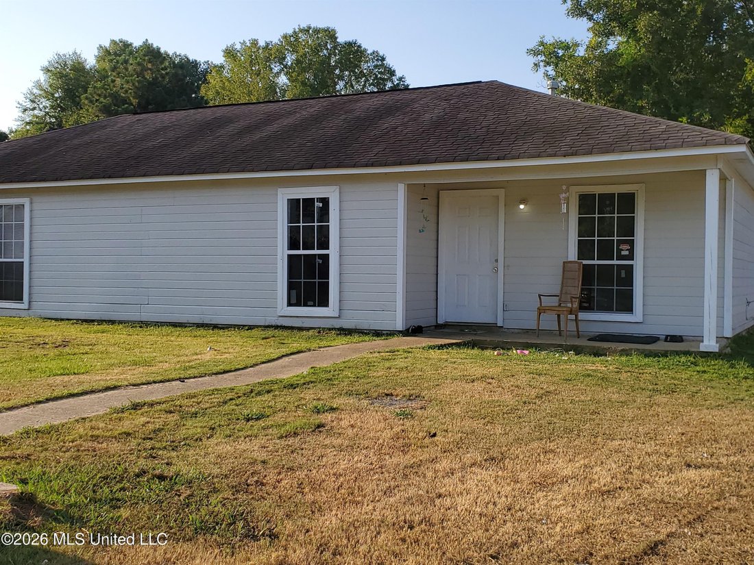 Verona, Mississippi, United States 1 - 18499509