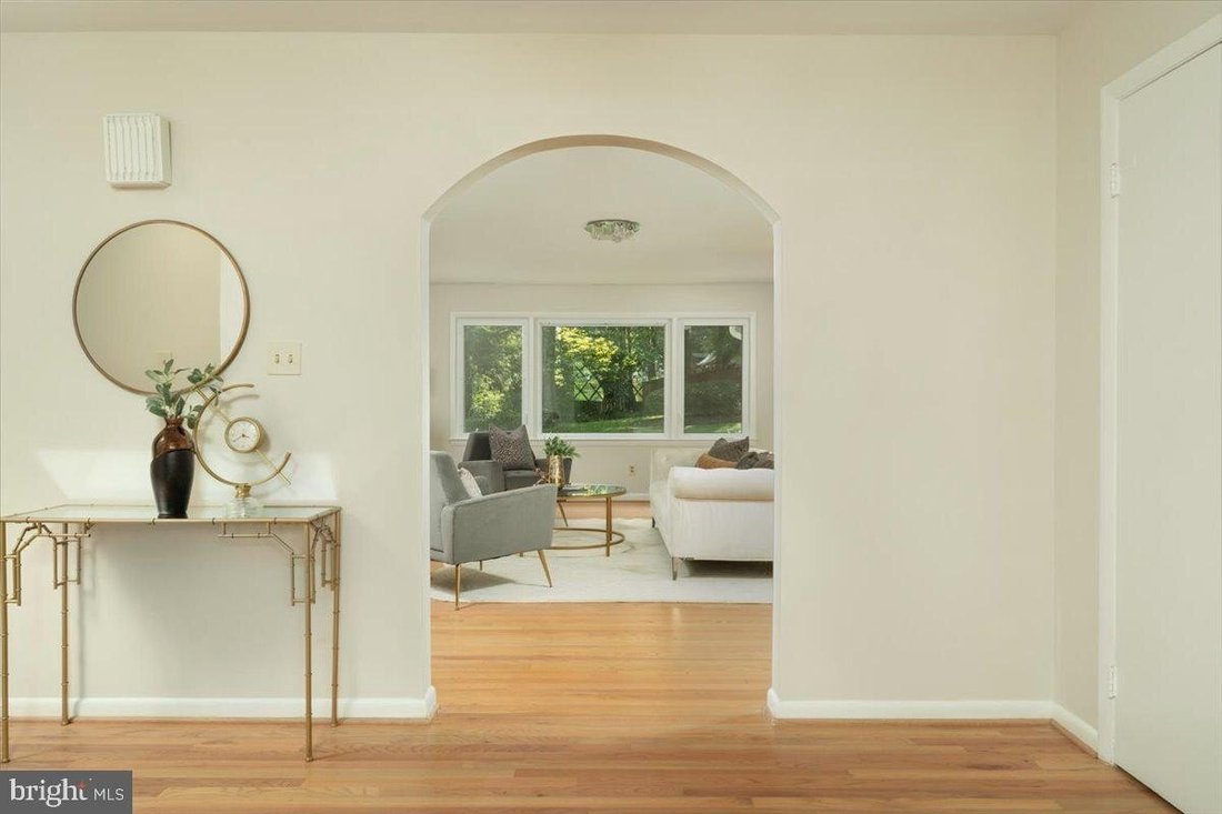 House in Oakton, Virginia, United States 2 - 18505239