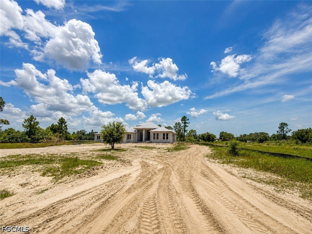 House in Lehigh Acres, Florida, United States 2 - 18502527