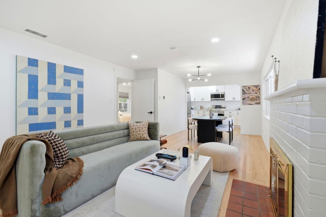 House in Redwood City, California, United States 5 - 18502086