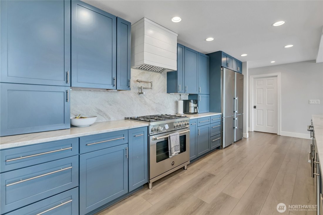 House in Steilacoom, Washington, United States 4 - 18500714