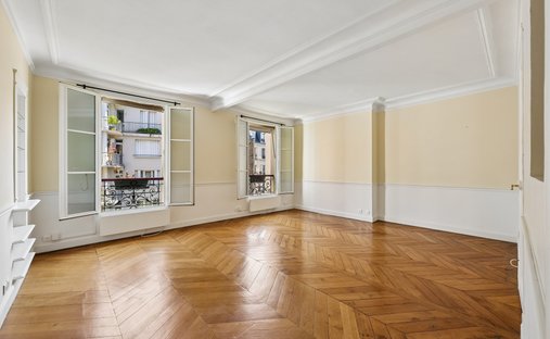 Apartment in Gros Caillou, Paris 7e Arrondissement, Paris 1